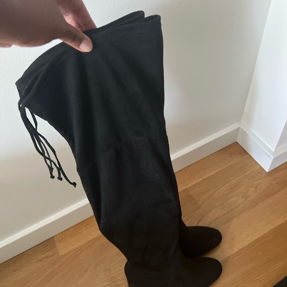 Unisa Black Thigh High Heeled Boots for Women - Picture 2 of 4